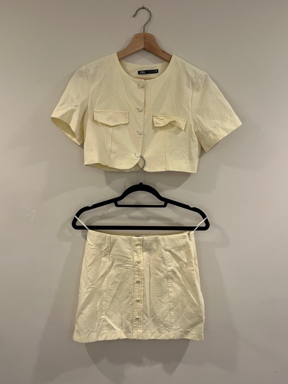 Zara Butter Yellow 2-Piece Skirt & Cropped Top Size Small
